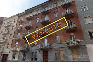 Appartamento di 140 m² con 5 locali a Torino
