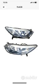 Fari anteriori Renault Captur 1.5 dci (66kw)