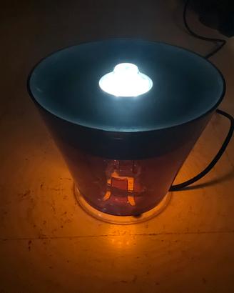 Cibatta elettrica secchiello lampada di design