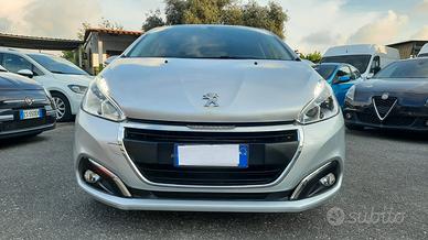 Peugeot 208 BlueHDi 75 5 porte Allure