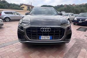 Audi Q8 50 TDI 286 CV quattro tiptronic Sport