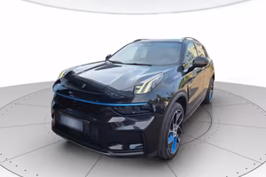 Lynk & Co 01 1.5 td phev auto