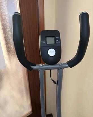 Cyclette piegehevole mai usata