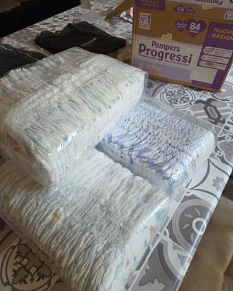Pannolini Pampers