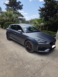 Cupra Leon VZ plug-in hybrid 245cv