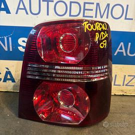 fanale posteriore destro vw touran 2007