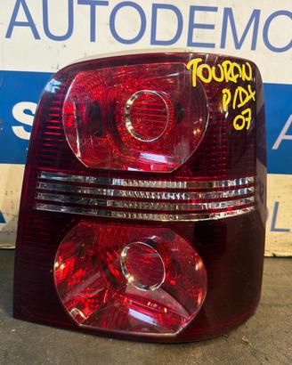 fanale posteriore destro vw touran 2007