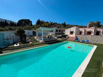 Villa con piscina privata