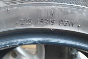 Pneumatici estivi Hankook 225 45 19  96W
