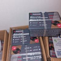 2 batterie parkside 4ah e 1 caricabatteria doppio