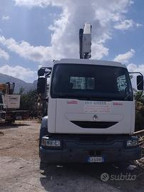 Vendita mezzo renault 270 dci gru 16 metri 4300 kg