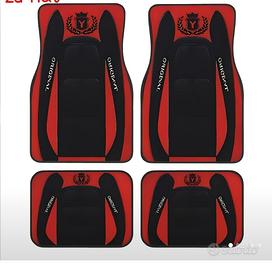 tappetini auto sportivi colore rosso e nero
