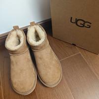 UGG Classic Uitra Mini EU 37