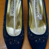Scarpe in tessuto blu misura 39