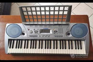 Tastiera Yamaha PSR-273