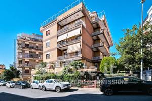 Appartamento Via Filippo Vassalli, 25, 00166, Roma