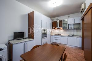 QUADRILOCALE AL PRIMO PIANO CON 110%