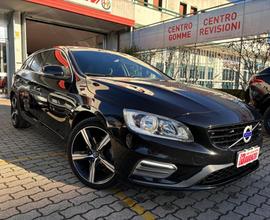 VOLVO V60 D2 Geartronic R-design