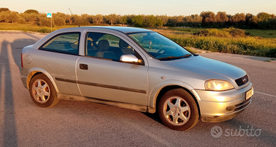 Opel Astra 2.0 Di 16V 1998 82CV