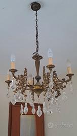 Lampadario vintage a gocce e due abajur