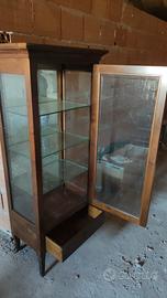 Mobile Vetrina con specchio 