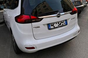 OPEL ZAFIRA TOURER
