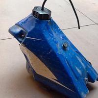 serbatoio Yamaha yzf 400 anno 2000