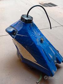 serbatoio Yamaha yzf 400 anno 2000