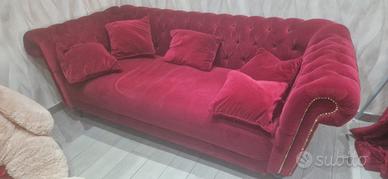 Divano rosso velluto 