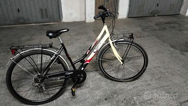 bici da donna 28 cambio shimano 7v 