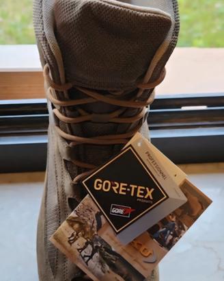 Scarpone da trekking/militare Pilgrim TSC DS Aku