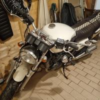 Triumph Legend 900