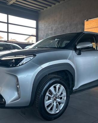 Toyota Yaris Cross 1.5 Hybrid . E-CVT Active