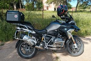 GS 1200 