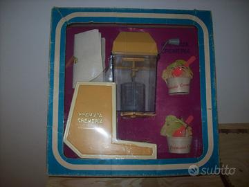 La premiata cremeria gelatiera giocattolo