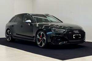 Audi RS4  CARBO CERAMICA