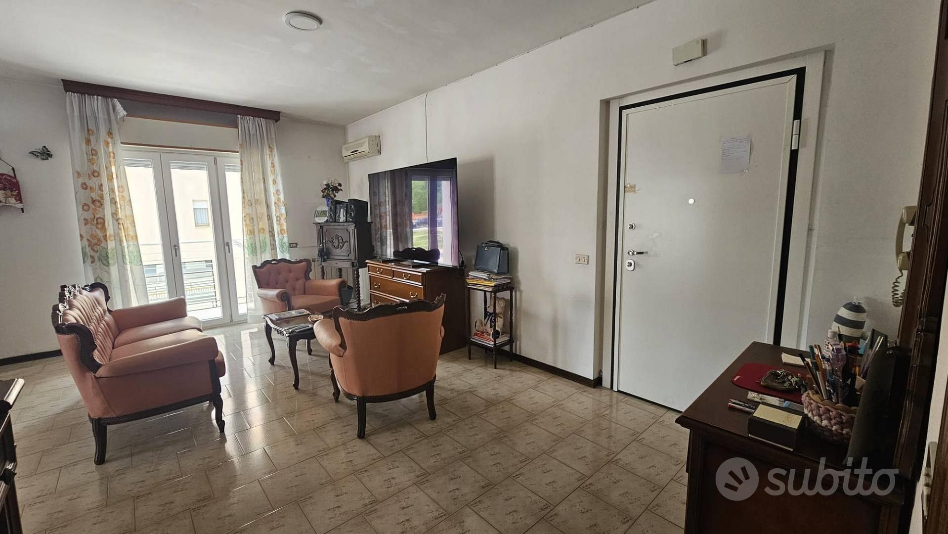 Apartment in San Nicolò a Tordino, Villa Turri - Vista 3