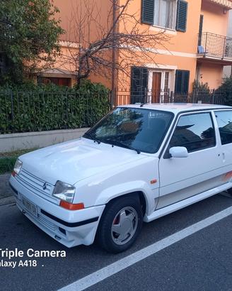 Renault 5 GT Turbo 