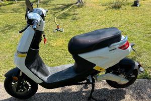 Scooter elettrico Motron Voltz