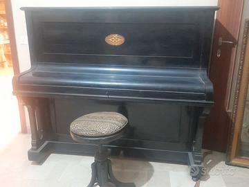 Pianoforte Verticale Antico L.I.P.T. con Sgabello
