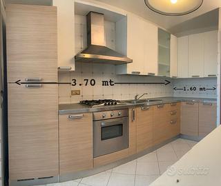 Cucina completa - Veneta Cucine