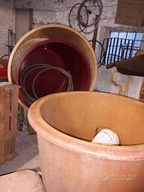 Tino di plastica e vetroresina