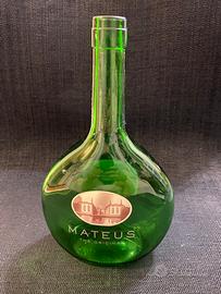 Bottiglia vetro vino Mateus