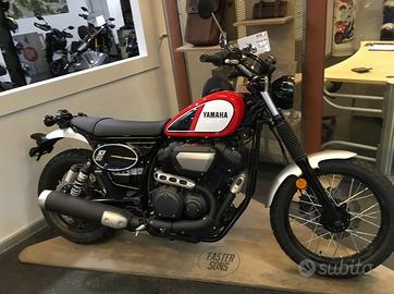 Yamaha 950 SCR scrambler ABS