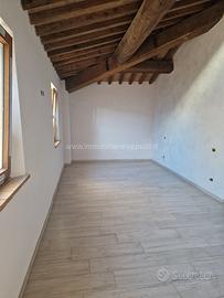 TT270 - Casa Singola Terratetto Ristrutturata in V