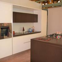 CUCINA MODERNA CON ISOLA