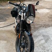 Triumph Street Twin 900 abs