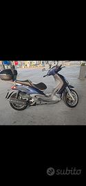 Piaggio Beverly 500