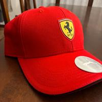 cappellino ferrari nastro azzurro