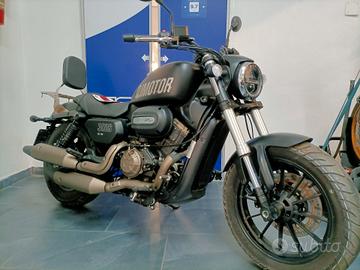 Qj Motor SRV 300 CUSTOM OPERAZIONE 50% MOTOR X